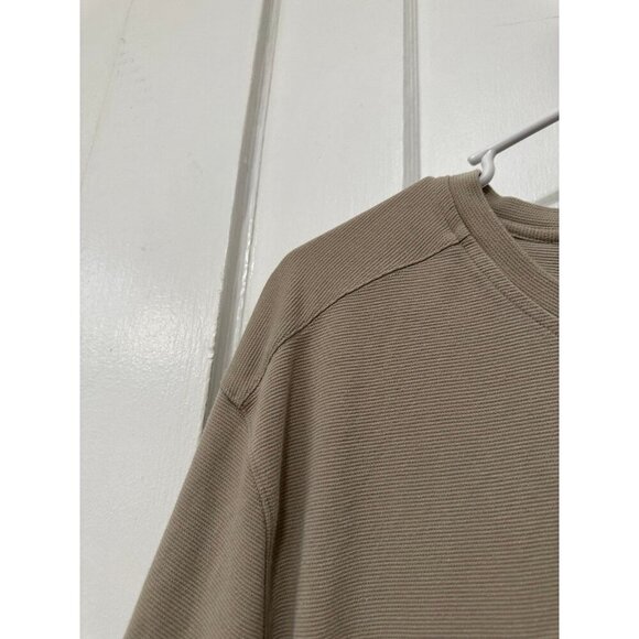 Island Shores men’s size X – large tan T-shirt - Picture 3 of 10